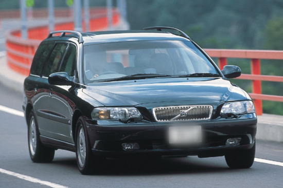 画像 松たか子の愛車はボルボv70 価格やスペックも高めだった Narudora Media 画像 松たか子の愛車はボルボv70 価格やスペックも高めだった Narudora Media